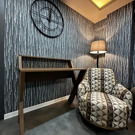 Loft Ξενοδοχείο *